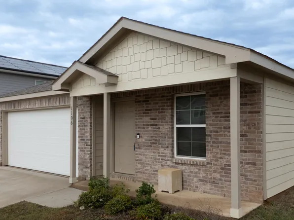 1106 Ripplewood Cir, Chandler, TX 75758