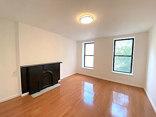 Rented by Highline Residential | media 3