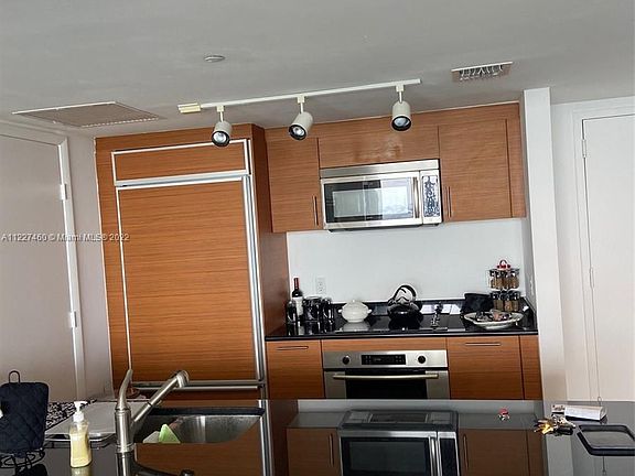 2nd image of 50 Biscayne Blvd APT 2906