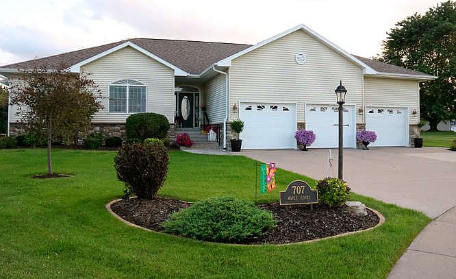 707 Maple Court
