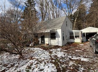 2371 Hillstock Ave, Akron, OH 44312