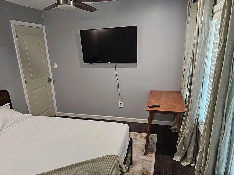 2225 Baker Ter NW — Photo 11