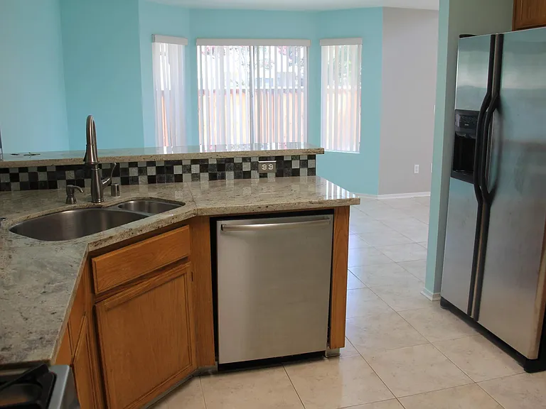 162 Millwater Ct — Photo 26