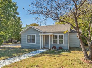 2201 Bolivar St, Denton, TX 76201