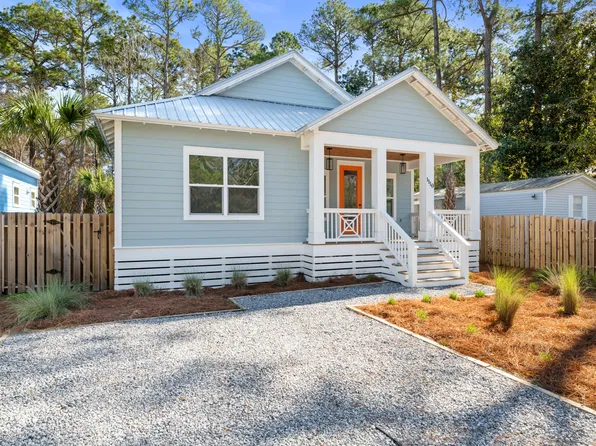 1110 N County Highway 393, Pt Washington, FL 32459