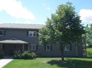 3255 80th St E APT 104, Inver Grove Heights, MN 55076