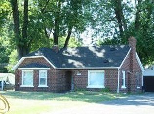 35525 Beverly Rd, Romulus, MI 48174