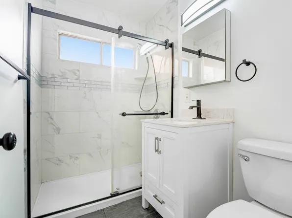 Kenmore, 317 S Kenmore Ave APT 1, Los Angeles, CA 90020