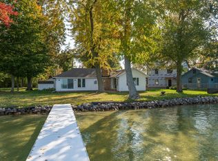3871 England Dr, Shelbyville, MI 49344