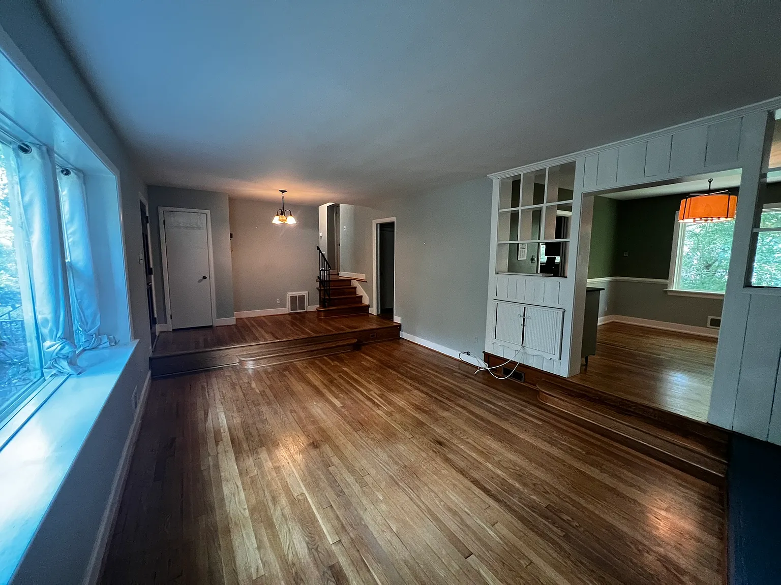 4 bed, 2000 sqft, $2,895 — Photo 4