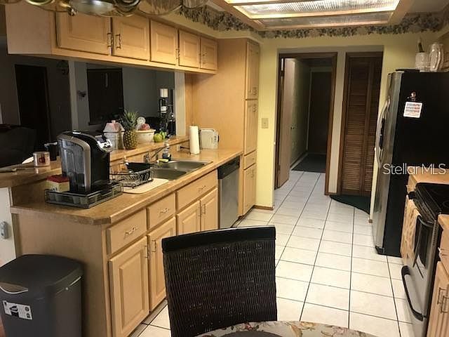 1st image of 8000 Woodbrook Ct