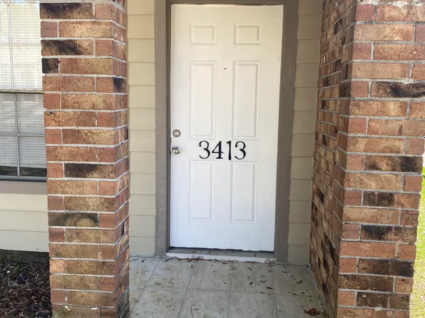 3413 Lantern Ln, Baytown, TX 77521