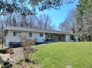 665 Silvermine Rd, New Canaan, CT 06840