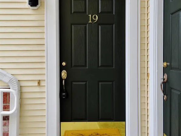 19 Marina Drive image 1 of 23