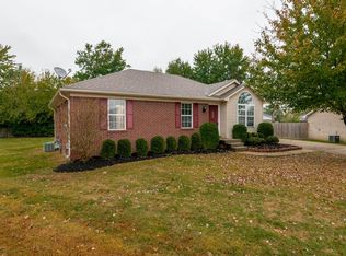 8103 Krystle Ridge Pl, Louisville, KY 40258