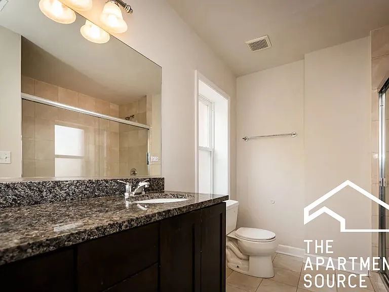 6443 N Damen Ave #3W — Photo 9