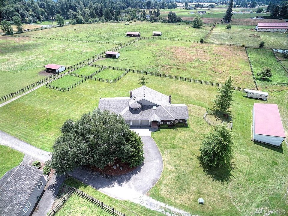 1st image of 40421 268th Ave SE