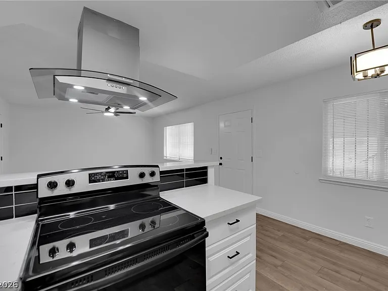 3432 Aristos Ave #B — Photo 6