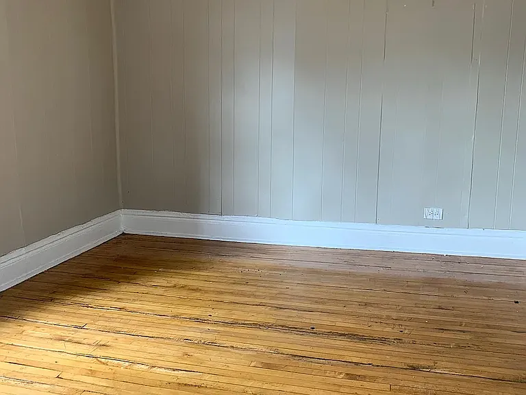 2409-11 S Hoyne Ave #301 — Photo 5