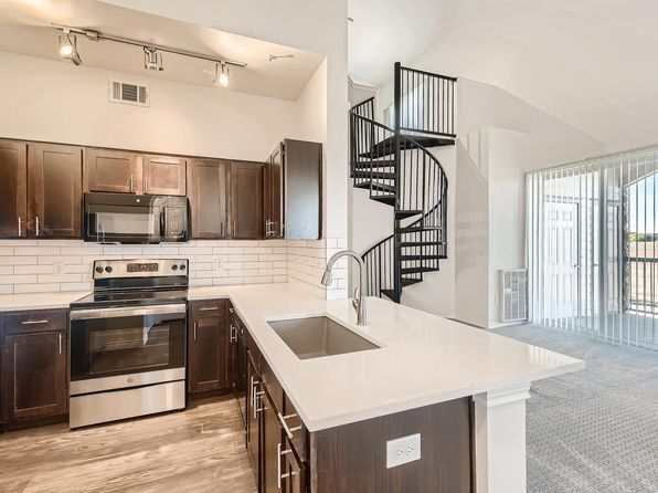 7200 S Blackhawk St #6-304