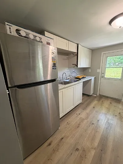 319 W Washington St #3 — Photo 6