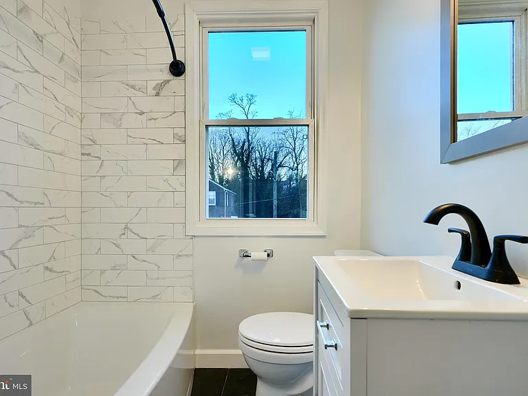 51 Briarwood Rd — Photo 22