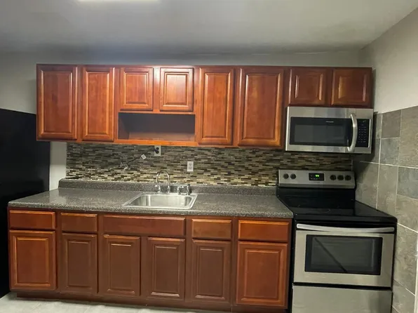 2684 John F Kennedy Boulevard image 1 of 5