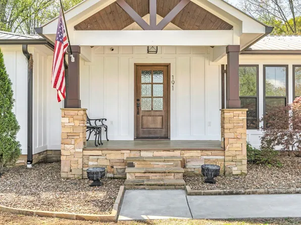 191 10th St W, Grant, AL 35747
