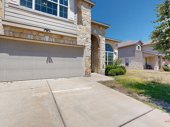2nd image of 2705 Black Orchid Dr