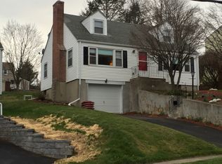 17 Randal Ave, West Hartford, CT 06110