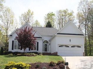 808 Sweetwood Trace Ct, Holly Springs, NC 27540