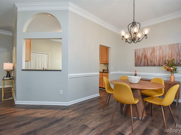5th image of 160 Walmsley Pl