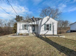 1902 Bainbridge Rd, Jackson, MO 63755