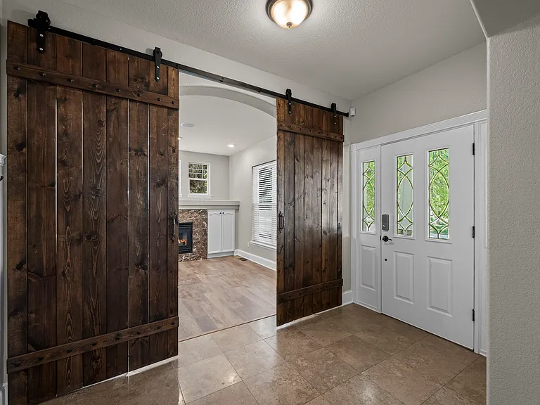3741 Florentine Dr — Photo 6