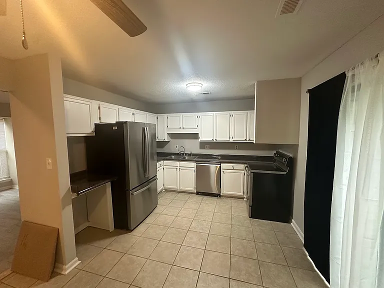 6705 Magnolia Ct #B — Photo 8
