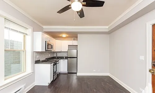 640 W Wrightwood Ave #309 — Photo 3