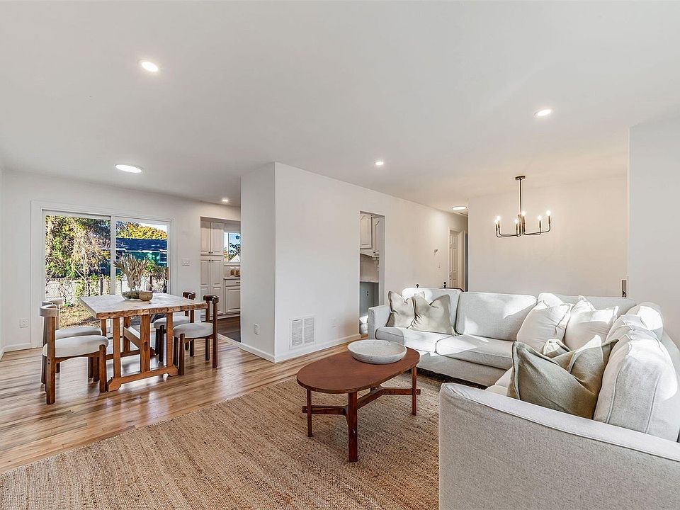 1st image of 3012 Falcon Avenue