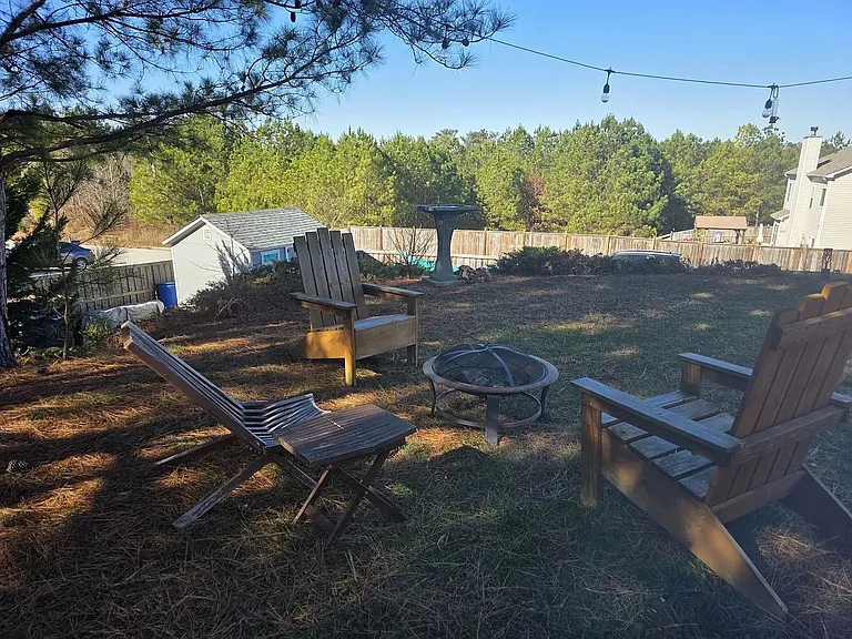 421 Katielee Cv — Photo 8