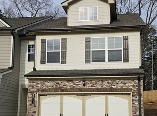 5645 Overview Dr, Flowery Branch, GA 30542