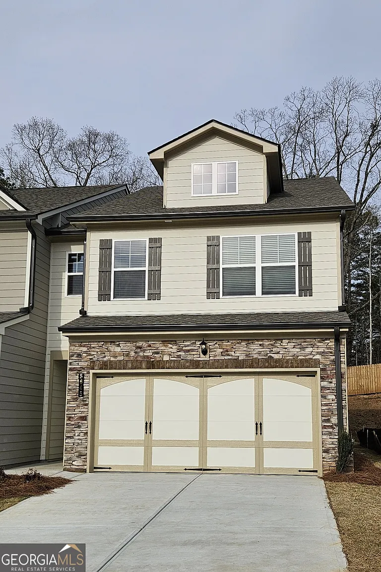 5645 Overview Dr photo 1