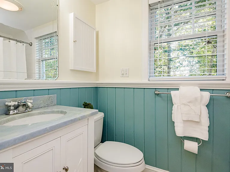 612 Holly Ridge Rd — Photo 11