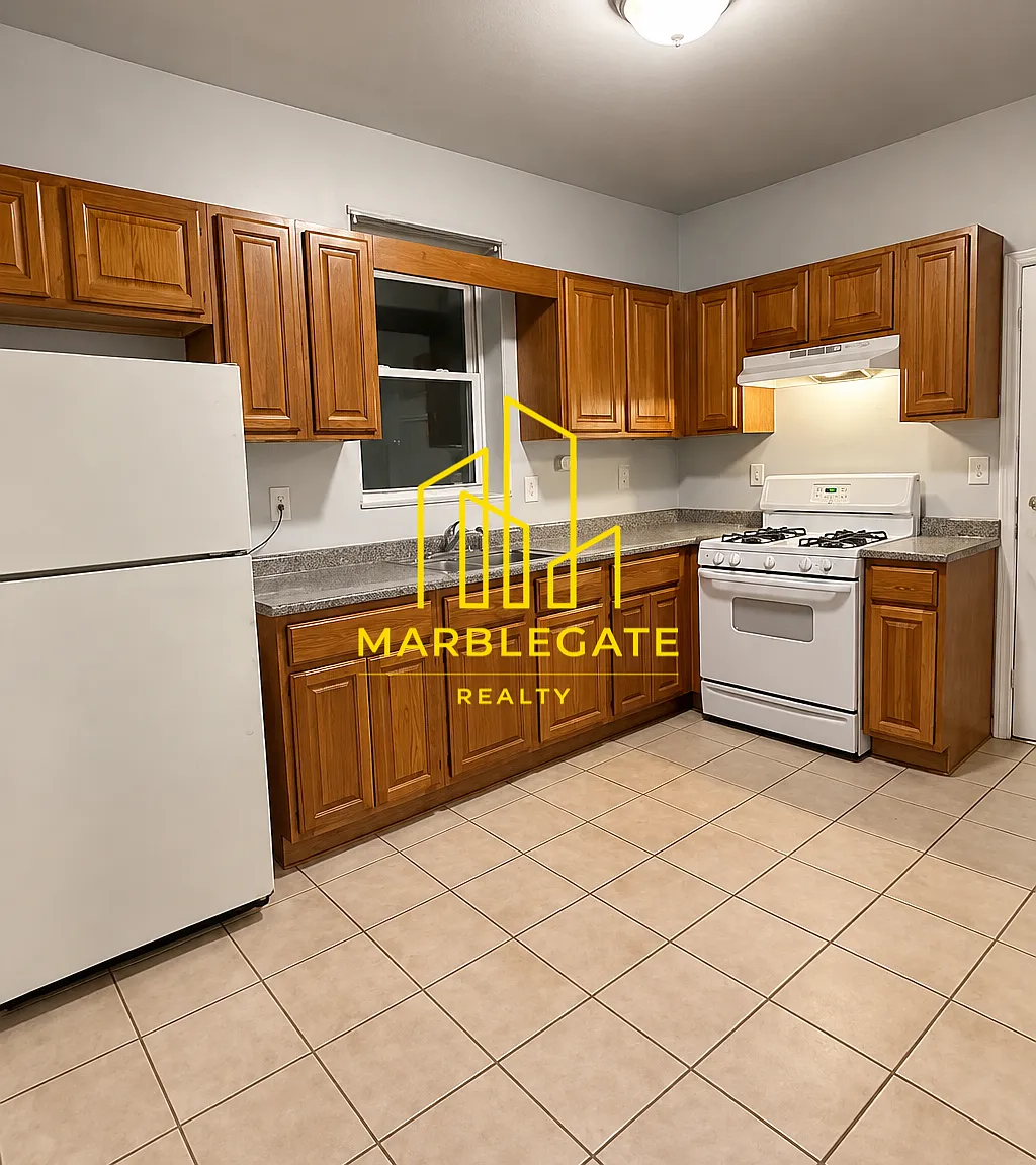2 bed, 850 sqft, $1,800 — Photo 1
