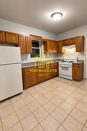 345 Sanford Ave #22R Photo 1