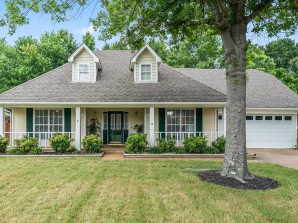 146 N Sweet Rain Dr, Collierville, TN 38017