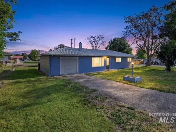 404 Motzko St, Marsing, ID 83639