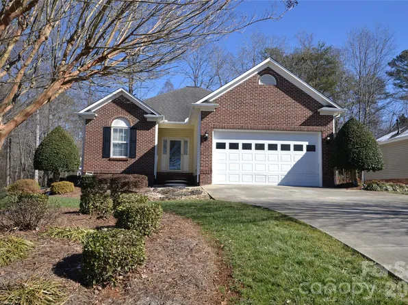 101 S Kayla Dr, Granite Quarry, NC 28146