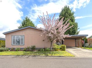 1230 SW Emma Dr, McMinnville, OR