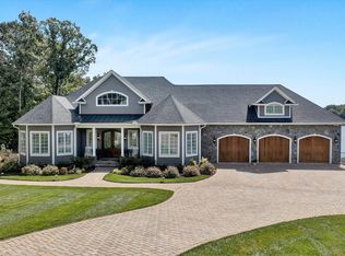 1095 Oakshire Ln, Wirtz, VA 24184