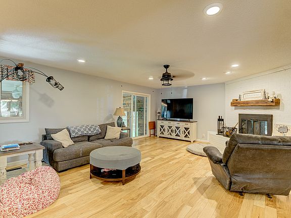 5th image of 289 Pleasant Plains Rd
