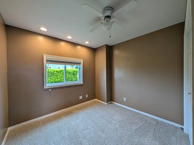 1022 Oakes Ave #A — Photo 10